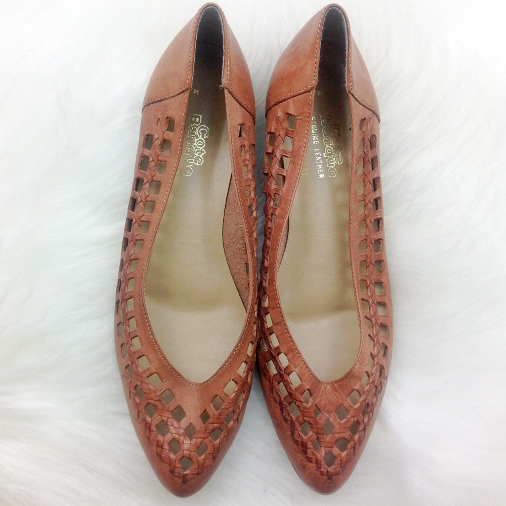 Leather Flats w/ Braided Details